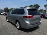 Used 2017 Toyota Sienna XLE image 6