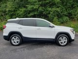 Used 2024 GMC Terrain SLE image 5