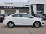 Used 2016 Chevrolet Sonic LT image 2