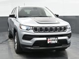 New 2025 Jeep Compass Sport w/ Mopar Graphics Package image 4