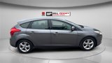 Used 2013 Ford Focus SE w/ SE Winter Pkg image 6