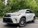 Used 2017 Toyota Highlander SE image 1
