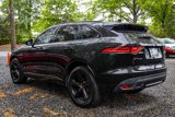 Used 2018 Jaguar F-PACE R-Sport image 4