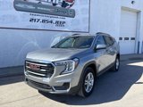Used 2023 GMC Terrain SLE w/ Driver Convenience Package image 4