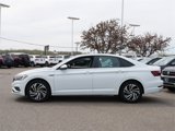 Certified 2020 Volkswagen Jetta SEL Premium image 4