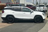 Used 2022 GMC Terrain SLE w/ Driver Convenience Package image 3