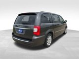 Used 2015 Chrysler Town & Country Touring w/ Driver Convenience Group image 6