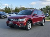 Certified 2019 Volkswagen Tiguan SE w/ Panoramic Sunroof Package image 5
