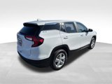 Used 2022 GMC Terrain SLE image 4