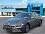 Used 2024 Hyundai Elantra SEL image 3