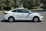 Certified 2022 Hyundai Accent SEL image 3