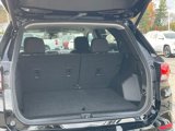Used 2022 Chevrolet Equinox LT w/ Driver Convenience Package image 3