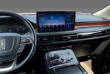 Used 2022 Lincoln Nautilus Reserve image 3