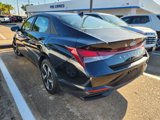 Used 2023 Hyundai Elantra SEL w/ Convenience Package image 4