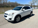 Used 2015 Chevrolet Equinox LT w/ Driver Convenience Package image 2