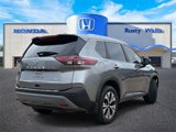Used 2023 Nissan Rogue SV image 2