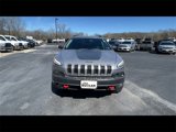 Used 2018 Jeep Cherokee Trailhawk image 4