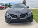 Used 2018 Toyota Camry SE image 2