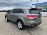 Used 2018 Kia Sorento LX image 5
