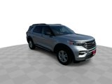 Used 2021 Ford Explorer XLT w/ Equipment Group 202A image 2
