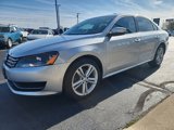 Used 2015 Volkswagen Passat TDI SE image 2