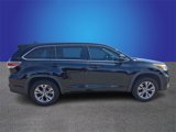 Used 2016 Toyota Highlander Plus image 5