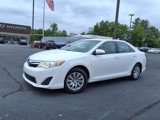 Used 2014 Toyota Camry L image 2