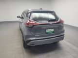 Used 2021 Nissan Kicks SV image 6