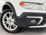 Used 2016 Volvo XC70 T5 Premier w/ Proximity Package image 3