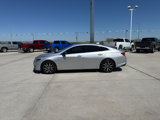 Used 2017 Chevrolet Malibu LT image 2