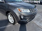 Used 2016 Ford Explorer XLT w/ Equipment Group 202A image 6