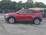 Used 2023 Hyundai Kona SEL image 3