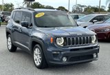 Used 2021 Jeep Renegade Latitude w/ Luxury Group I image 3