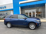 Used 2023 Chevrolet Equinox LS w/ LS Convenience Package image 2