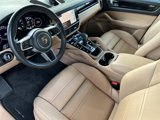 Certified 2023 Porsche Cayenne image 4