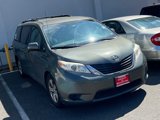 Used 2013 Toyota Sienna LE image 3