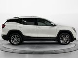 Used 2022 GMC Terrain SLT image 2