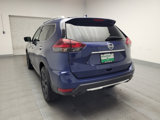 Used 2018 Nissan Rogue SL image 6