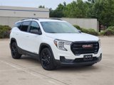 Used 2023 GMC Terrain SLE w/ Driver Convenience Package image 3