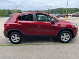 Certified 2022 Chevrolet Trax LT w/ LT Convenience Package image 2