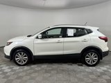 Used 2018 Nissan Rogue Sport SV image 4