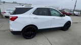 Used 2020 Chevrolet Equinox LT w/ Sport Edition image 2