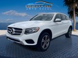 Used 2019 Mercedes-Benz GLC 300 4MATIC w/ Premium Package image 3