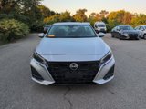 Used 2023 Nissan Altima 2.5 SV image 2