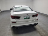 Used 2019 Kia Optima S image 6