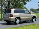 Used 2005 Toyota Highlander 4WD V6 w/ 3rd Row image 6
