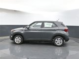 New 2025 Hyundai Venue SE image 4