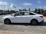 New 2024 Hyundai Elantra SEL image 4
