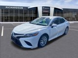 Used 2020 Toyota Camry SE image 1
