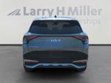 Used 2023 Kia Sportage LX image 4